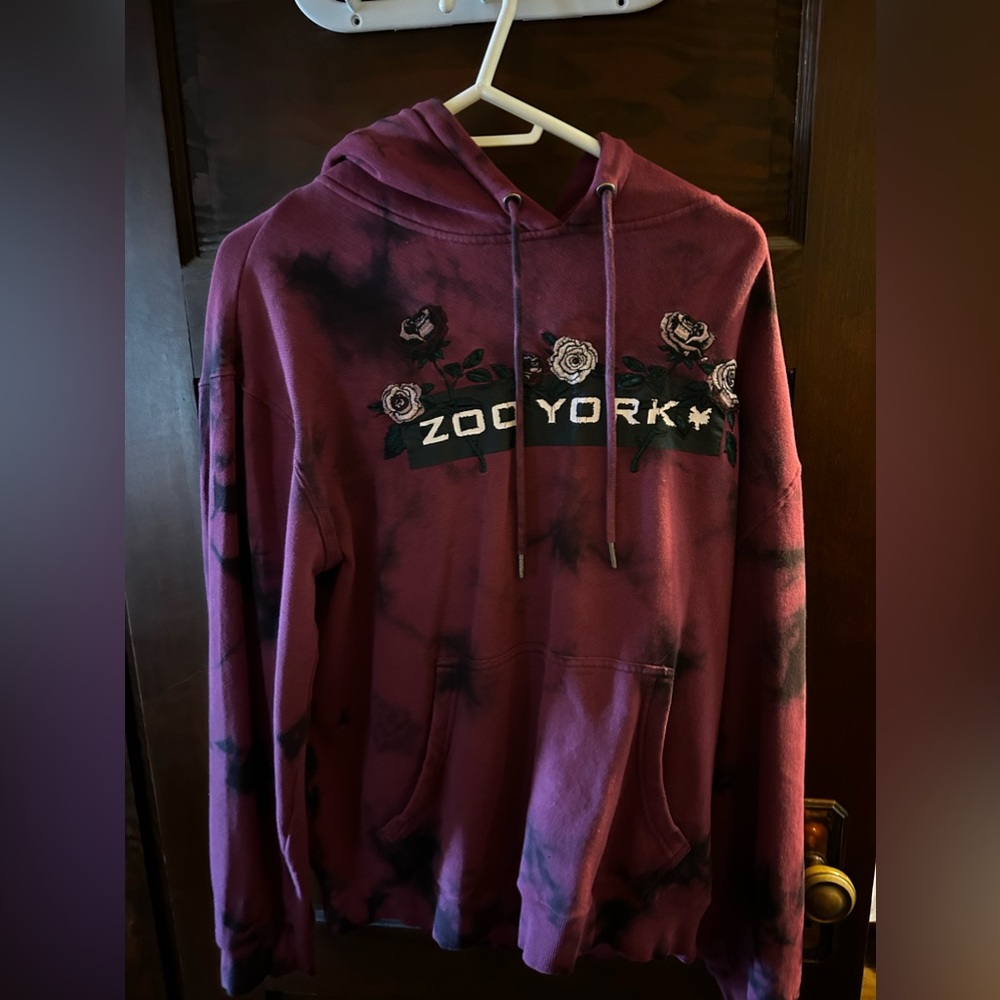 Zoo York Men’s medium hoodie. Good condition